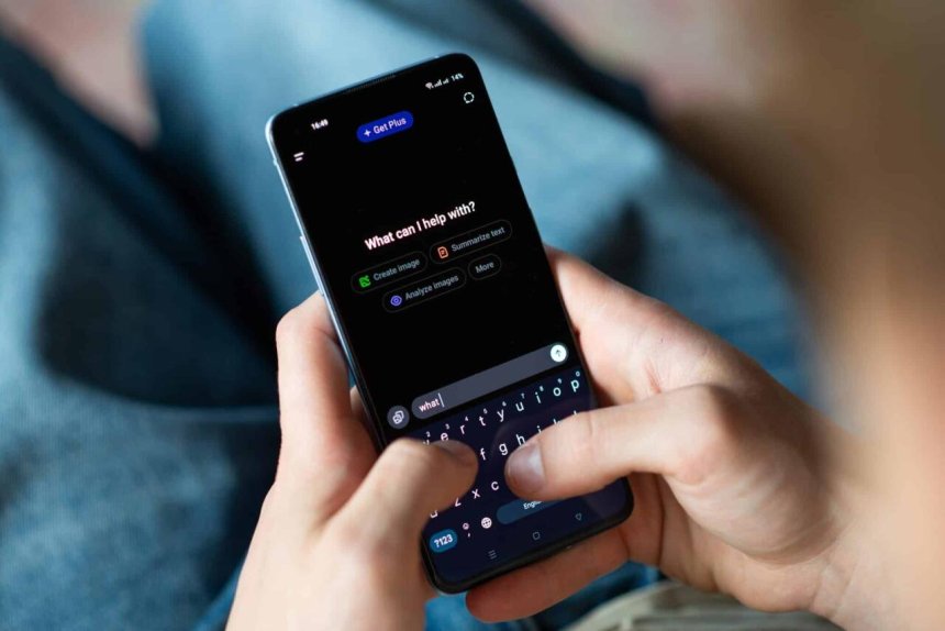 ChatGPT sizdən şəxsiyyət vəsiqəsi tələb edə bilər