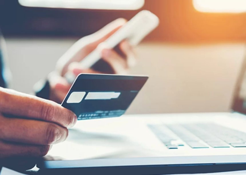 Başqasının kartına səhvən göndərilən pulu necə almaq olar?